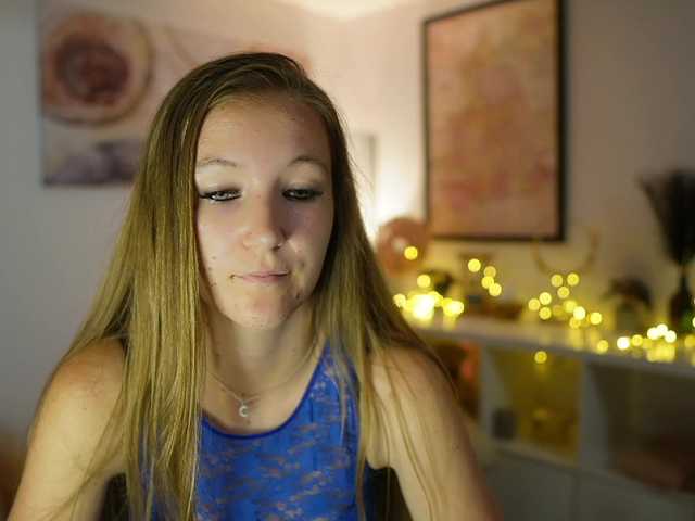 Broadcast screenshots SweetClara
