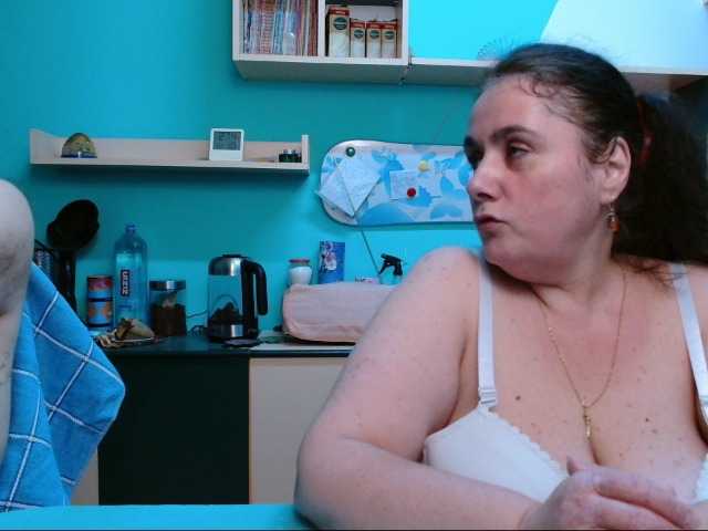Broadcast screenshots ClaudetteBBW