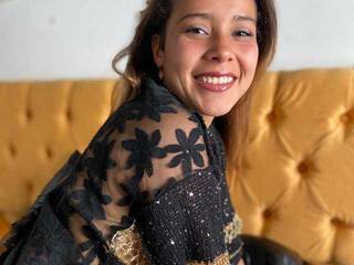 Erotic video chat Cloe-Flower