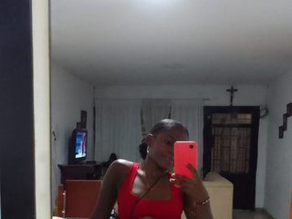 Erotic video chat CloeThomson