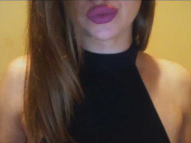 Broadcast screenshots CocoMademoise