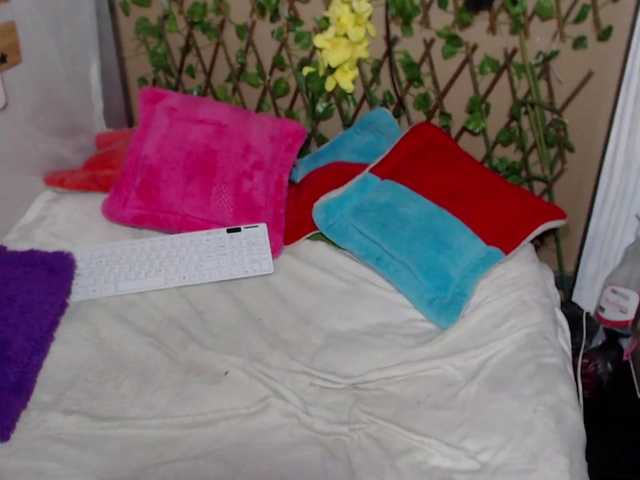 Broadcast screenshots CoffeandCoca