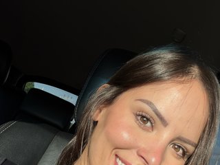 Erotic video chat Colombianahorny