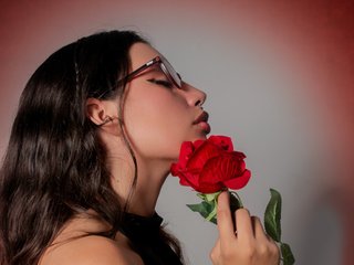 Erotic video chat CoralineSanchez