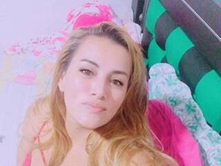 Erotic video chat corolinesweet