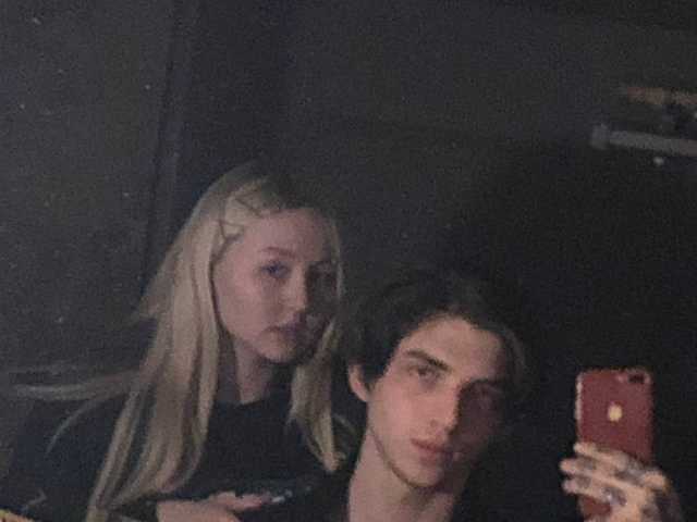 Photo of the profile couplebubble