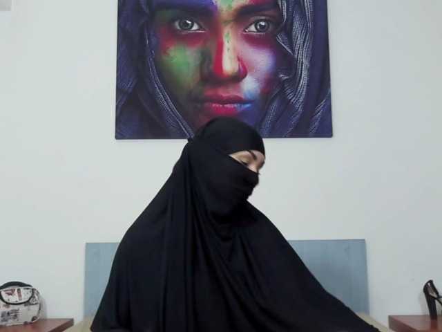 Broadcast screenshots CoxElysha