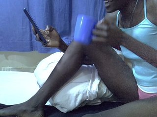 Erotic video chat Creamypussie1