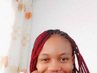 Erotic video chat Creamyyellowxxx