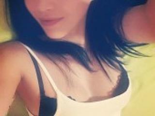 Erotic video chat criketgirl