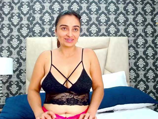 Broadcast screenshots CristtinRice