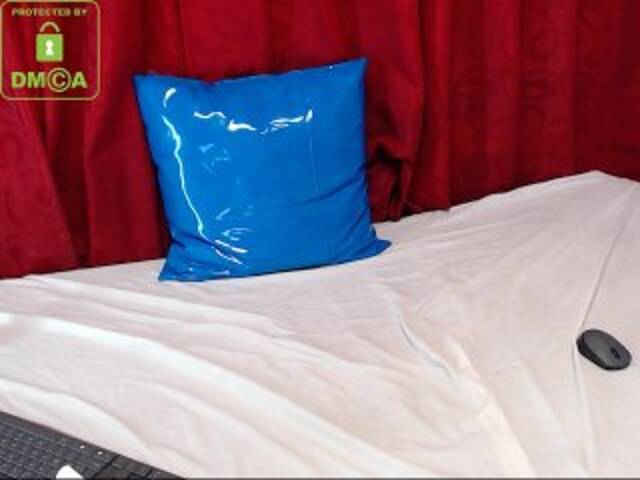 Broadcast screenshots crystal-russo