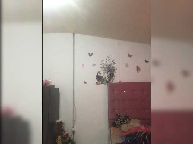 Broadcast screenshots CrystalGonza