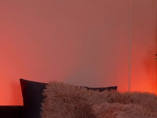 Erotic video chat CrystalRed