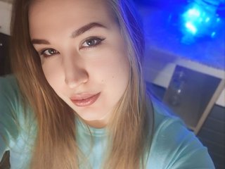 Erotic video chat CrystalWaves69