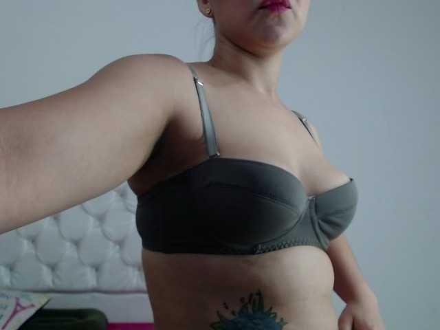 Photos curly-small- hello guys i am model new latina... #latina #sexy #dance #new #spank