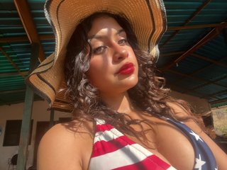 Erotic video chat CurlyDani