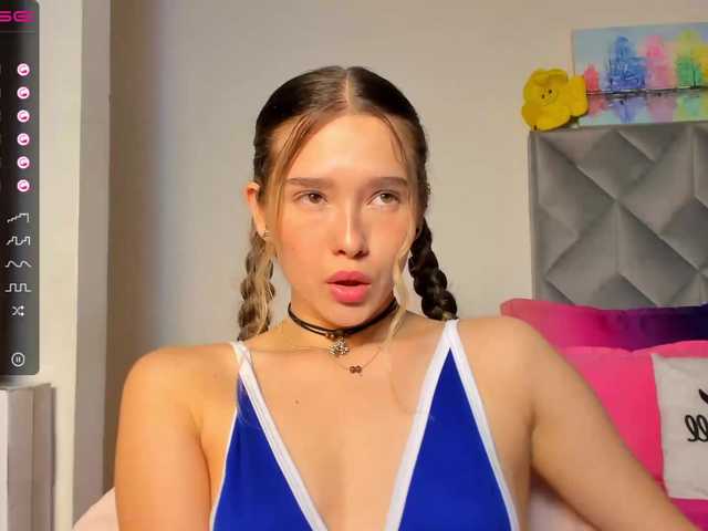 Broadcast screenshots curlygirl1
