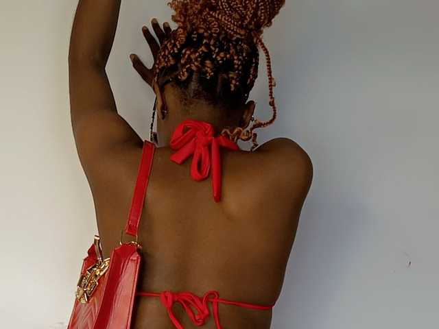Photo of the profile Curvyblaire18