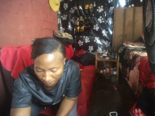 Erotic video chat Curvypear