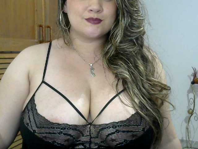 Broadcast screenshots cutelatina
