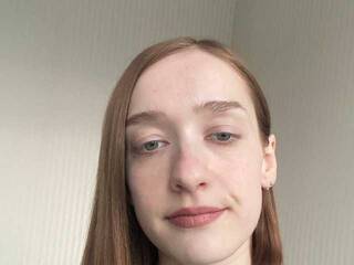 Erotic video chat DacotaDoll