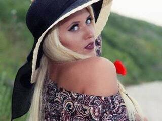 Erotic video chat DaddysBae