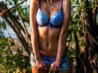 Erotic video chat daiisy