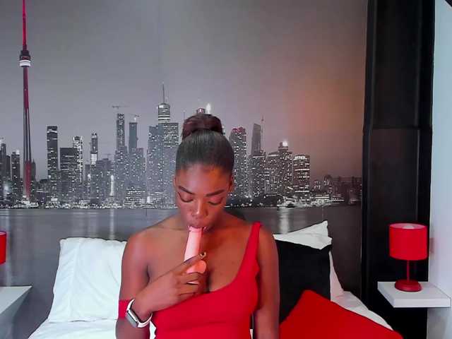 Broadcast screenshots DaisyEscobar