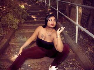 Erotic video chat DaisyRai