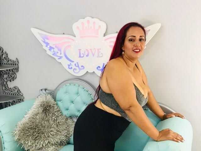 Erotic video chat DanielaEscoba