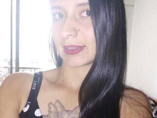 Erotic video chat danna-evans2