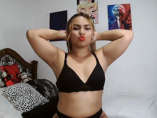 Photos DannaStyles Show tits #Bigass #young #latina #ass #cum #squirt #Curvy #Ass #New