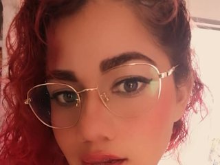 Erotic video chat Daphne-4x