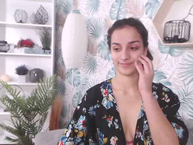 Broadcast screenshots DaphneMoss