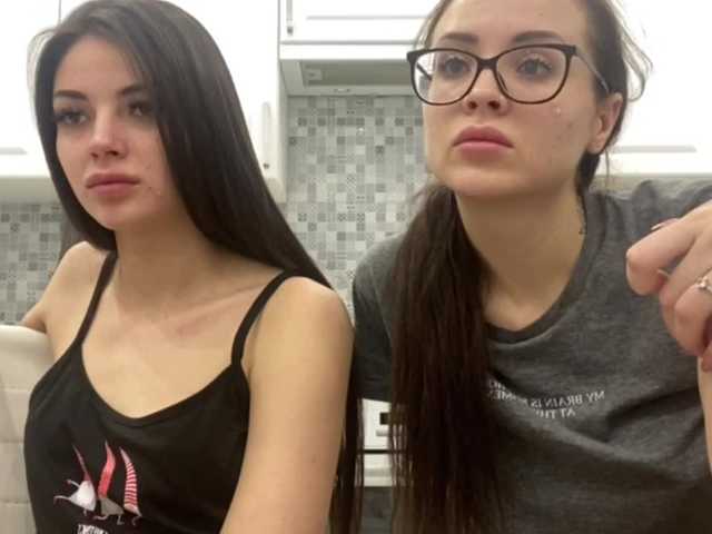 Broadcast screenshots DarinaJuliana