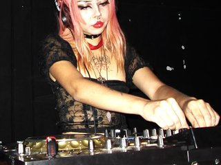 Erotic video chat djputridangel