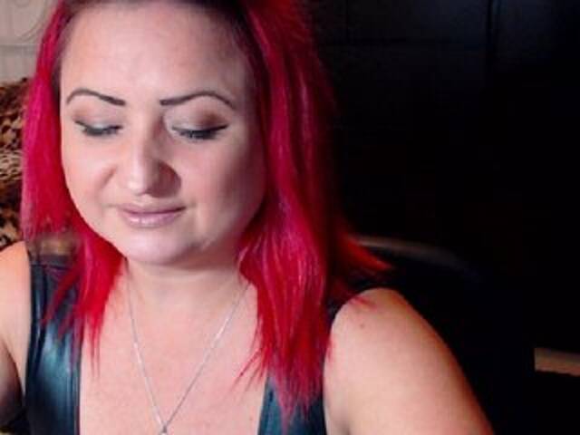 Broadcast screenshots KinkyDomina