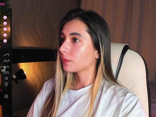 Erotic video chat DarlaBelle