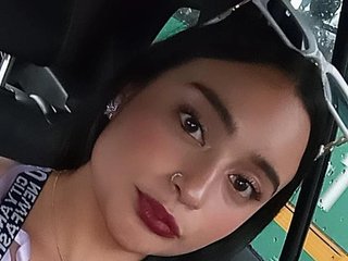 Erotic video chat Darling-tay