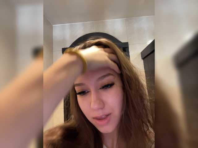 Broadcast screenshots DarlingKari