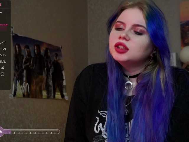 Broadcast screenshots dead-moon