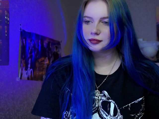 Broadcast screenshots dead-moon