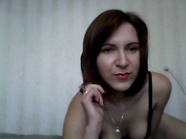 Broadcast screenshots DebbieQMoon