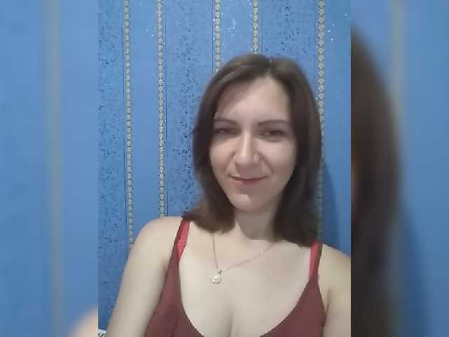 Broadcast screenshots DebbieQMoon