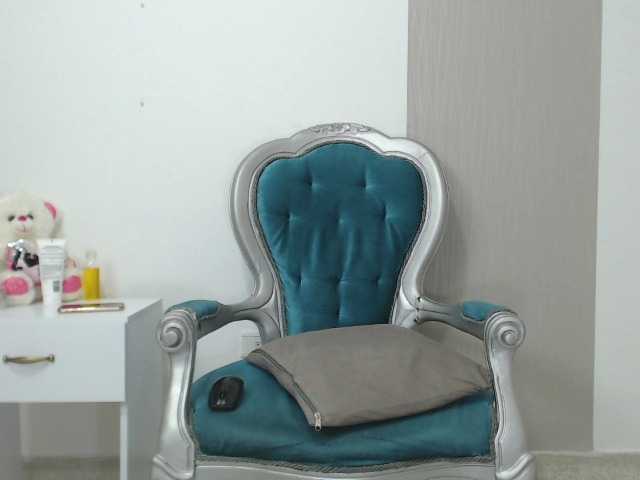 Broadcast screenshots deborajonson