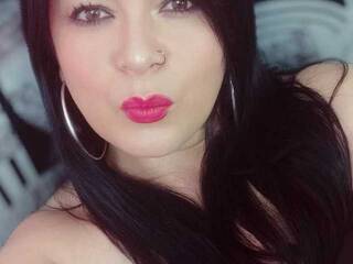 Erotic video chat deepselena8