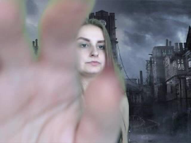 Broadcast screenshots Della-Sweet