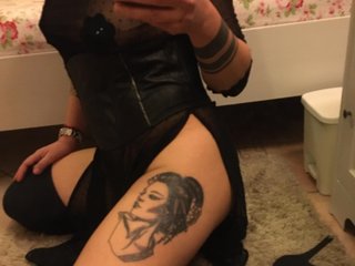 Erotic video chat DesireeGold