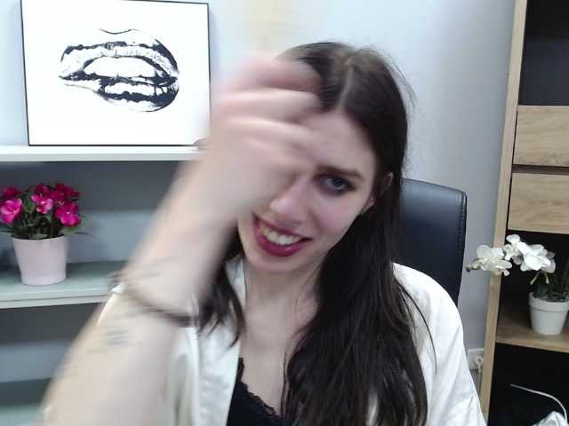 Broadcast screenshots desirePIA